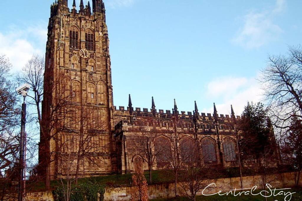 Wrexham Central Stay Apartment Seven المظهر الخارجي الصورة